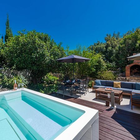 Apartment With Terrace And Mini Pool Green Gold Dubrovnik Eksteriør billede